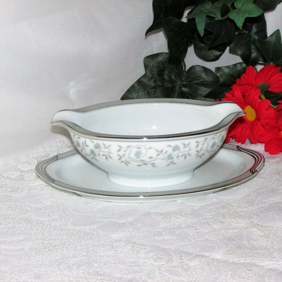 Noritake China Vintage Gravy Boat Meredith Mid-century Dishes Cottagecore - Picture 5 of 5